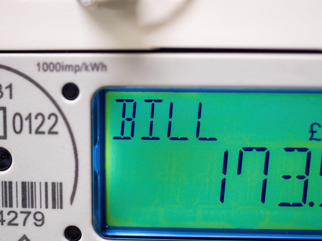 Picture of electricity meter with price