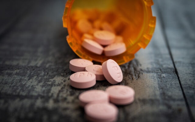 Pills james yarema 5ty Mgag0w Ro unsplash
