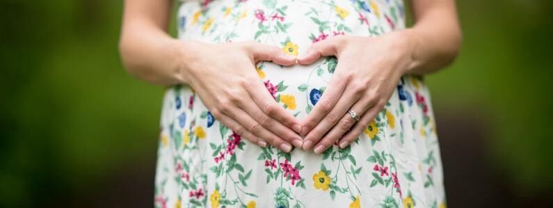 Pregnant flowery dress rk