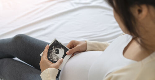Pregnant pregnancy ultrasound scan baby woman