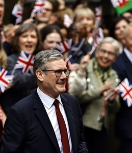 PM Keir Starmer Downing Street Government Labour small