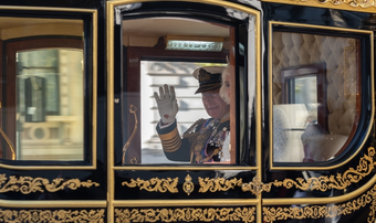 Kings Speech carriage wave