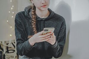 Laura chouette vhy5 Qc B3 HIA unsplash