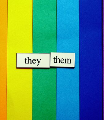 Katie rainbow 90bg59 Hz Xx E unsplash