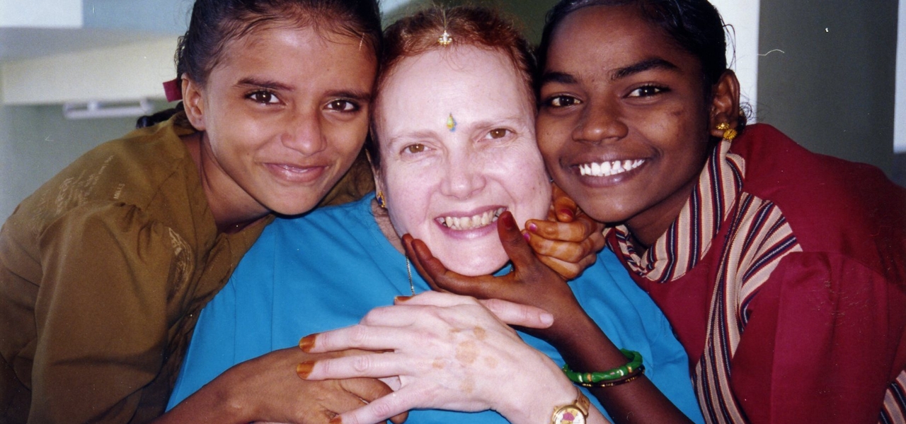 Alison Davis in 2002 with two of the children who gave her a reason to live 2