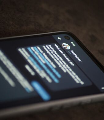 AI chatbot phone dark