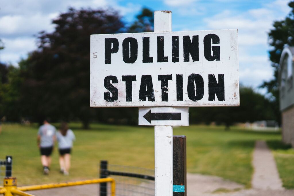 Vote polling station